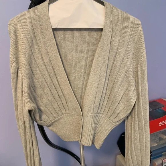 Wilfred Gray Ribbed Cardigan - Picture 4 of 4